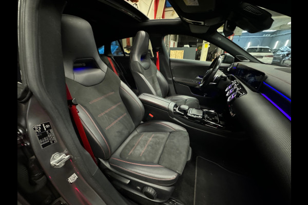 Mercedes-Benz CLA-Klasse Shooting Brake AMG 35 4MATIC Pano