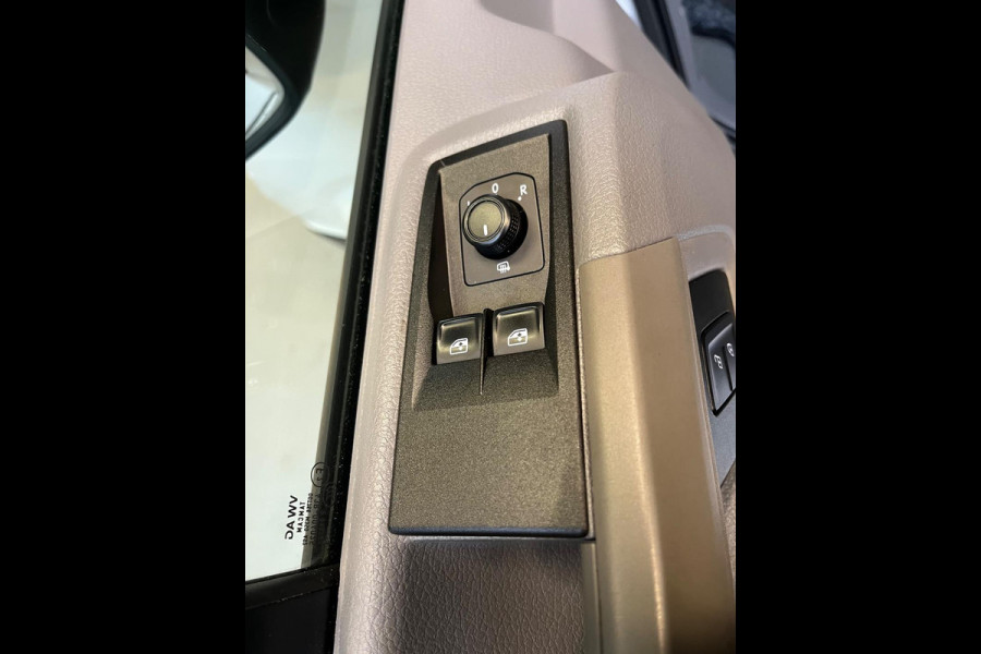 Volkswagen Crafter Automaat DSG Servicewagen 35 2.0 TDI 140pk euro6 L3H2 oude L2H1 Highline 3Persoons Sortimo, V230, RIJKLAARPRIJS