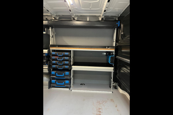 Volkswagen Crafter Automaat DSG Servicewagen 35 2.0 TDI 140pk euro6 L3H2 oude L2H1 Highline 3Persoons Sortimo, V230, RIJKLAARPRIJS