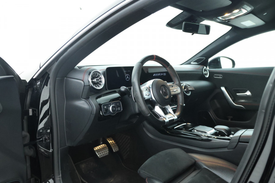 Mercedes-Benz CLA-Klasse Shooting Brake AMG 45 S 4MATIC+ 422Pk, Navigatie, Climate,