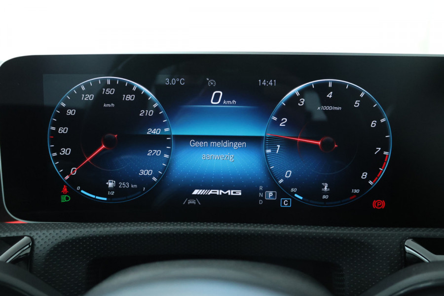 Mercedes-Benz CLA-Klasse Shooting Brake AMG 45 S 4MATIC+ 422Pk, Navigatie, Climate,