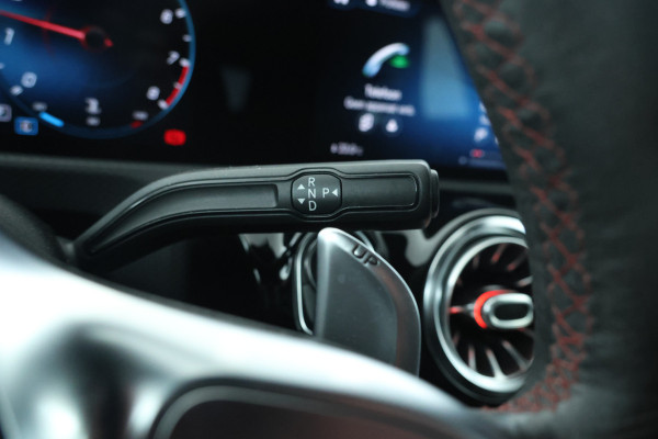 Mercedes-Benz CLA-Klasse Shooting Brake AMG 45 S 4MATIC+ 422Pk, Navigatie, Climate,