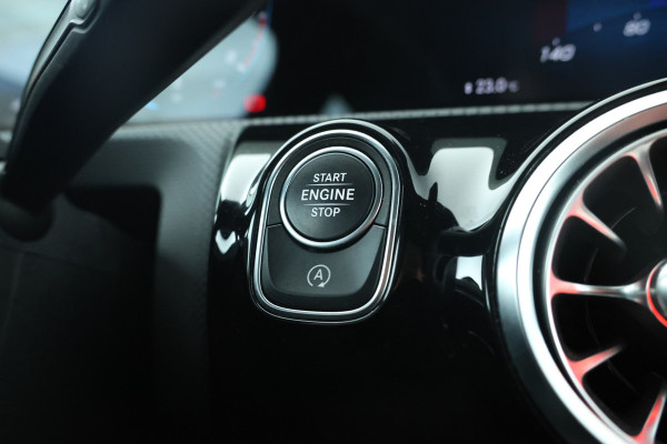 Mercedes-Benz CLA-Klasse Shooting Brake AMG 45 S 4MATIC+ 422Pk, Navigatie, Climate,