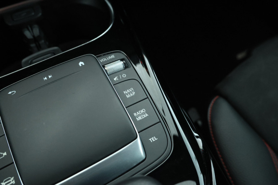 Mercedes-Benz CLA-Klasse Shooting Brake AMG 45 S 4MATIC+ 422Pk, Navigatie, Climate,