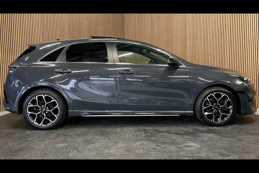 Kia Ceed 1.5 T-GDi GT-Line|160PK|AUTOMAAT|AFN. TREKH|ACC|PANO|CARPLAY+ANDROID|STOEL+STUURVERW|CAMERA|CLIMA+CRUISE|NAV|NAP|NL|1eEIG