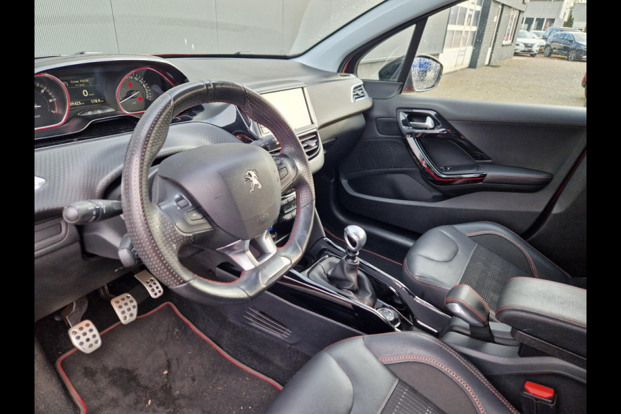 Peugeot 2008 1.2 130PK PureTech GT-Line /Org NL /Trekhaak