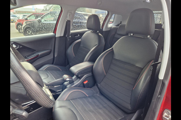 Peugeot 2008 1.2 130PK PureTech GT-Line /Org NL /Trekhaak