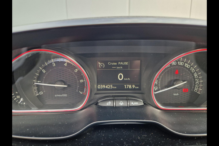 Peugeot 2008 1.2 130PK PureTech GT-Line /Org NL /Trekhaak