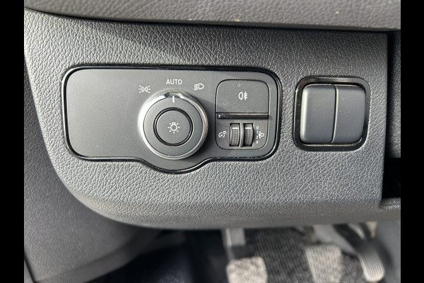Mercedes-Benz Sprinter 315 CDI L2 D.C. Open laadbak / Trekhaak / MBUX / Carplay navigatie / Cruise control / Airco