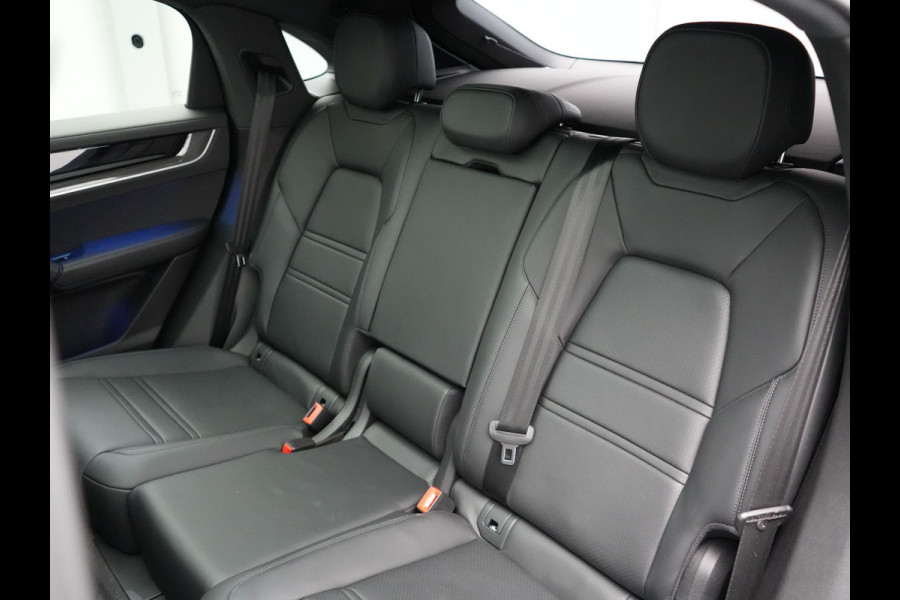 Porsche Cayenne Coupé 3.0 E-Hybrid Plug In Hybrid | MY 2024 Facelift | PHEV | Trekhaak Af Fabriek | Panodak | Luchtvering | Sportuitlaat | PDLS+ | Sport Chrono | InnoDrive Adaptive Cruise | SportDesign | Head up | Soft Close | 22"L.M | 360 Cam