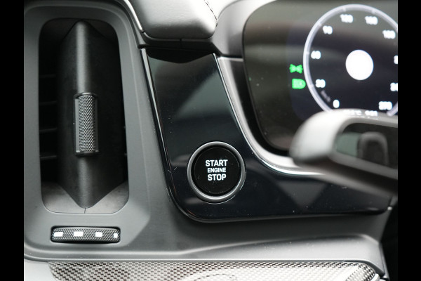 Porsche Cayenne Coupé 3.0 E-Hybrid Plug In Hybrid | MY 2024 Facelift | PHEV | Trekhaak Af Fabriek | Panodak | Luchtvering | Sportuitlaat | PDLS+ | Sport Chrono | InnoDrive Adaptive Cruise | SportDesign | Head up | Soft Close | 22"L.M | 360 Cam