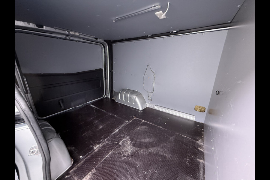 Opel Vivaro 1.6CDTI L1H1 Euro 6 Airco Navi Cruise Control Camera Pdc Regen-Lichtsensor Edition EcoFlex Betonplex Vloer Wandbetimmering Schuifdeur 1e Eigenaar Origineel Nederlandse Auto Dealeronderhouden