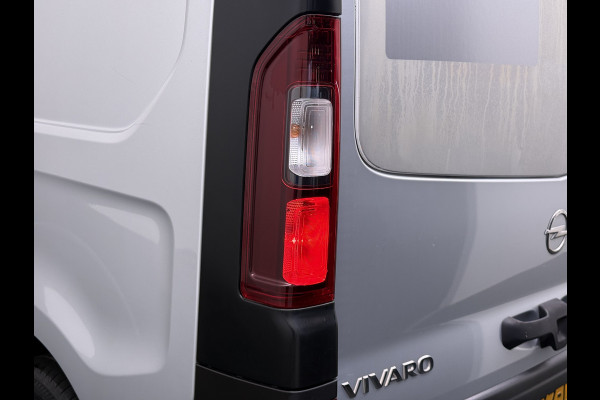 Opel Vivaro 1.6CDTI L1H1 Euro 6 Airco Navi Cruise Control Camera Pdc Regen-Lichtsensor Edition EcoFlex Betonplex Vloer Wandbetimmering Schuifdeur 1e Eigenaar Origineel Nederlandse Auto Dealeronderhouden