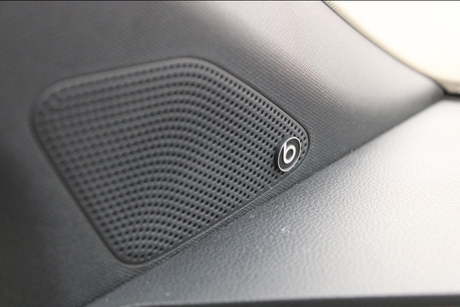 Seat Arona 1.0 TSI FR LaunchEdition Automaat BeatsAudio LED Trekhaak !!NIEUWBINNEN!!