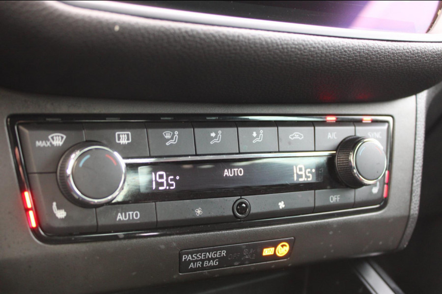Seat Arona 1.0 TSI FR LaunchEdition Automaat BeatsAudio LED Trekhaak !!NIEUWBINNEN!!