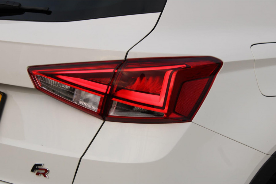Seat Arona 1.0 TSI FR LaunchEdition Automaat BeatsAudio LED Trekhaak !!NIEUWBINNEN!!