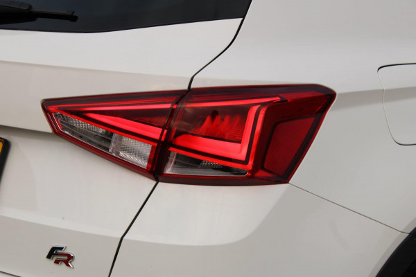 Seat Arona 1.0 TSI FR LaunchEdition Automaat BeatsAudio LED Trekhaak !!NIEUWBINNEN!!