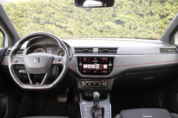 Seat Arona 1.0 TSI FR LaunchEdition Automaat BeatsAudio LED Trekhaak !!NIEUWBINNEN!!