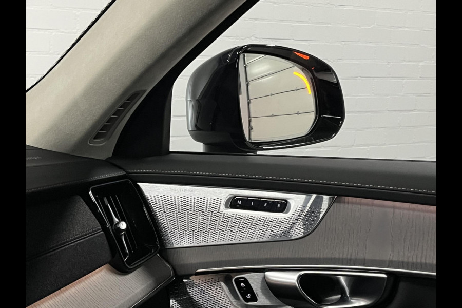 Volvo XC90 2.0 T8 Plug-in hybrid AWD Ultra Dark Luchtvering | Bowers & Wilkins | Massage | Trekhaak | Adapt. Cruise | Stoelventilatie | 22" wielen | 360 camera | Head-up