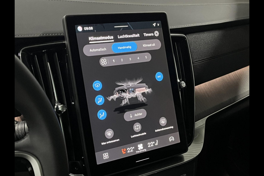 Volvo XC90 2.0 T8 Plug-in hybrid AWD Ultra Dark Luchtvering | Bowers & Wilkins | Massage | Trekhaak | Adapt. Cruise | Stoelventilatie | 22" wielen | 360 camera | Head-up