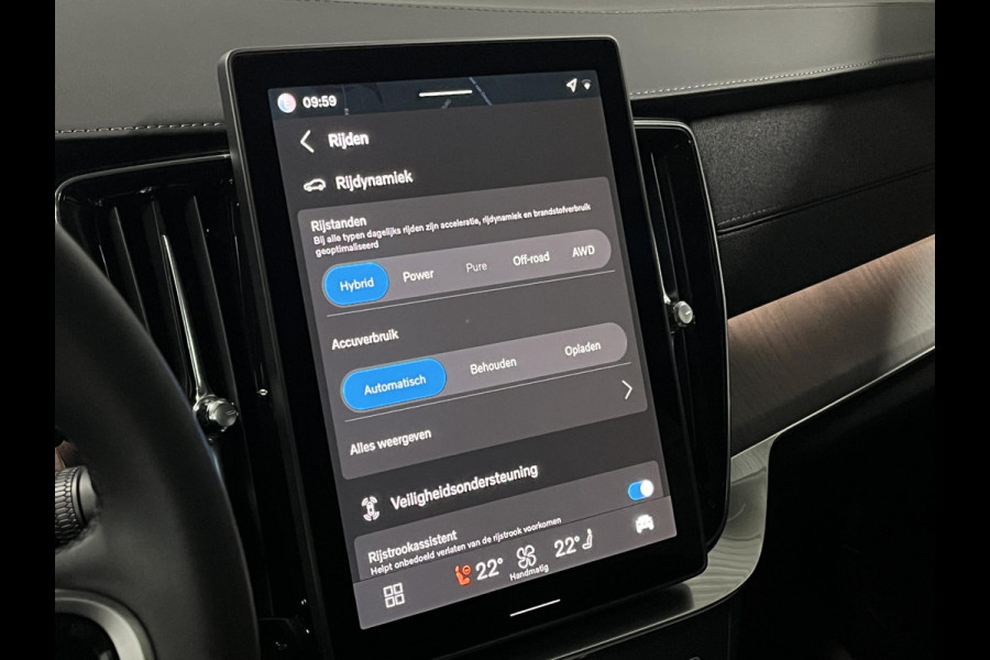 Volvo XC90 2.0 T8 Plug-in hybrid AWD Ultra Dark Luchtvering | Bowers & Wilkins | Massage | Trekhaak | Adapt. Cruise | Stoelventilatie | 22" wielen | 360 camera | Head-up