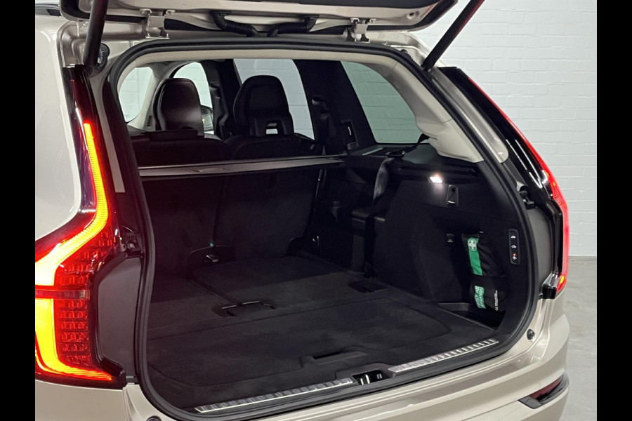 Volvo XC90 2.0 T8 Plug-in hybrid AWD Ultra Dark Luchtvering | Bowers & Wilkins | Massage | Trekhaak | Adapt. Cruise | Stoelventilatie | 22" wielen | 360 camera | Head-up