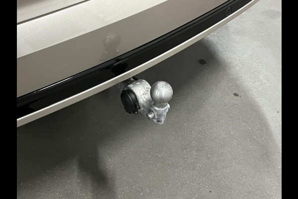 Volvo XC90 2.0 T8 Plug-in hybrid AWD Ultra Dark Luchtvering | Bowers & Wilkins | Massage | Trekhaak | Adapt. Cruise | Stoelventilatie | 22" wielen | 360 camera | Head-up