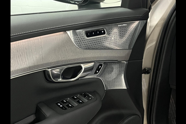 Volvo XC90 2.0 T8 Plug-in hybrid AWD Ultra Dark Luchtvering | Bowers & Wilkins | Massage | Trekhaak | Adapt. Cruise | Stoelventilatie | 22" wielen | 360 camera | Head-up