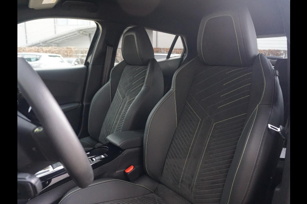 Peugeot e-2008 EV GT Avantage 54 kWh Alcantara interieur