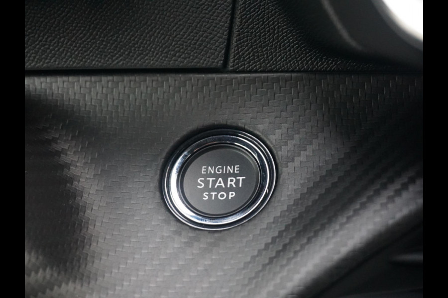Peugeot e-2008 EV GT Avantage 54 kWh Alcantara interieur