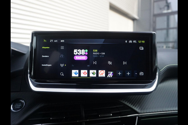 Peugeot e-2008 EV GT Avantage 54 kWh Alcantara interieur