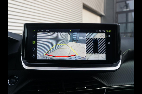 Peugeot e-2008 EV GT Avantage 54 kWh Alcantara interieur