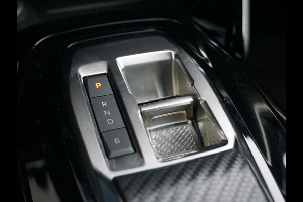 Peugeot e-2008 EV GT Avantage 54 kWh Alcantara interieur