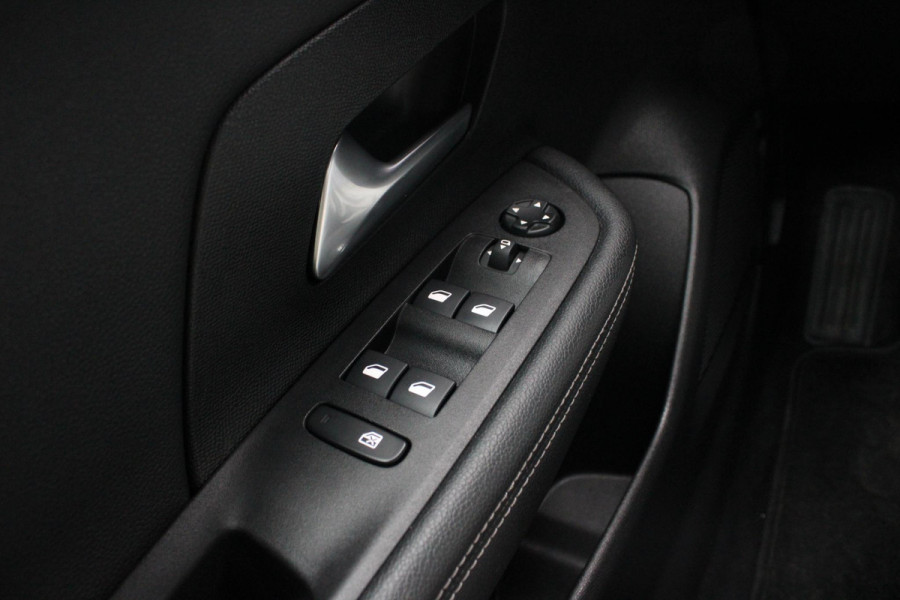 Opel Mokka 1.2 Turbo GS Line | Automaat! | Cruise Control | Stoel + Stuurverarming | Climate Control | Camera |