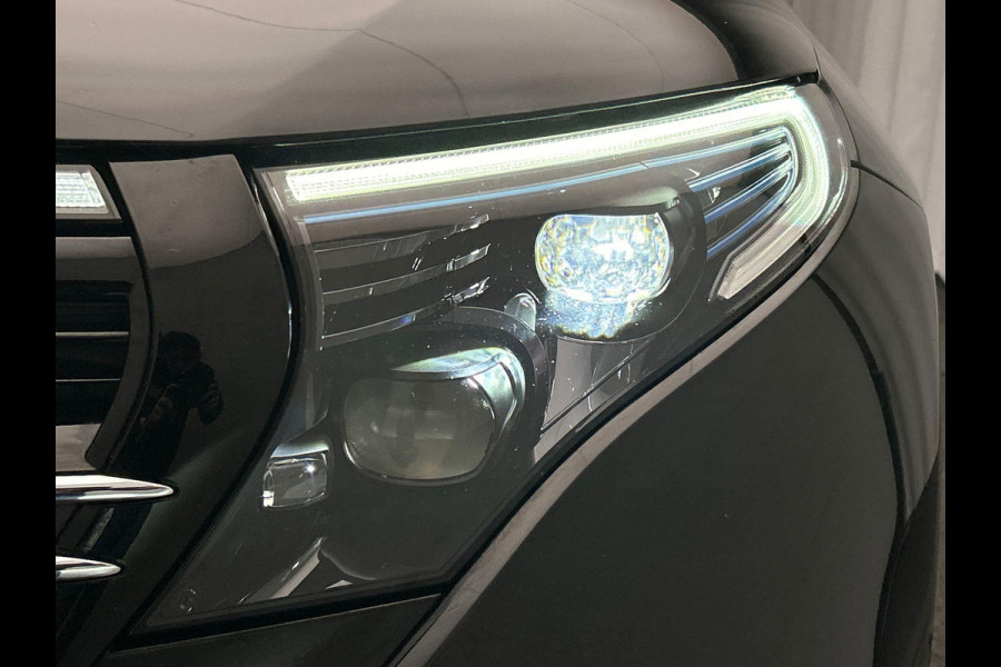 Mercedes-Benz EQC 400 4MATIC AMG 80 kWh | SOH 95 % | Origineel Nederlands | Trekhaak | Adaptieve/Cruise | Camera