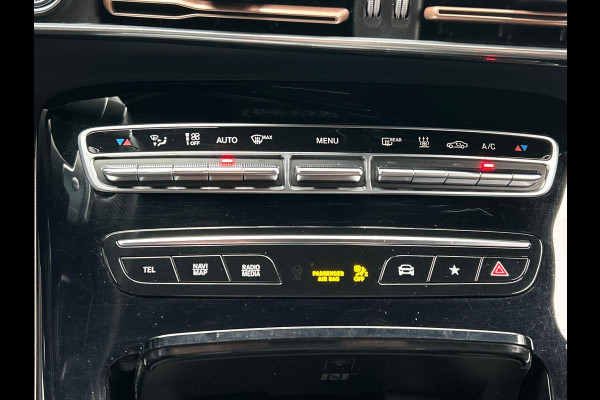 Mercedes-Benz EQC 400 4MATIC AMG 80 kWh | SOH 95 % | Origineel Nederlands | Trekhaak | Adaptieve/Cruise | Camera