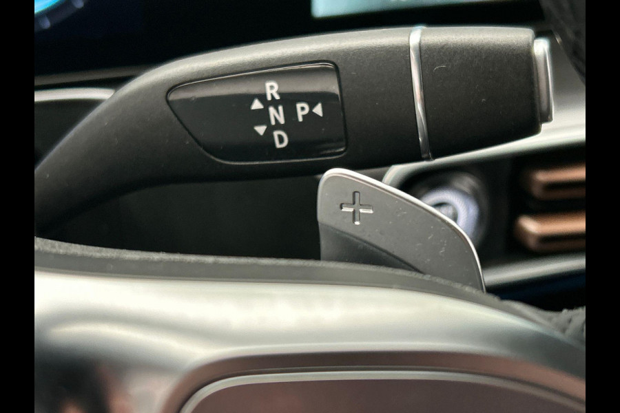 Mercedes-Benz EQC 400 4MATIC AMG 80 kWh | SOH 95 % | Origineel Nederlands | Trekhaak | Adaptieve/Cruise | Camera