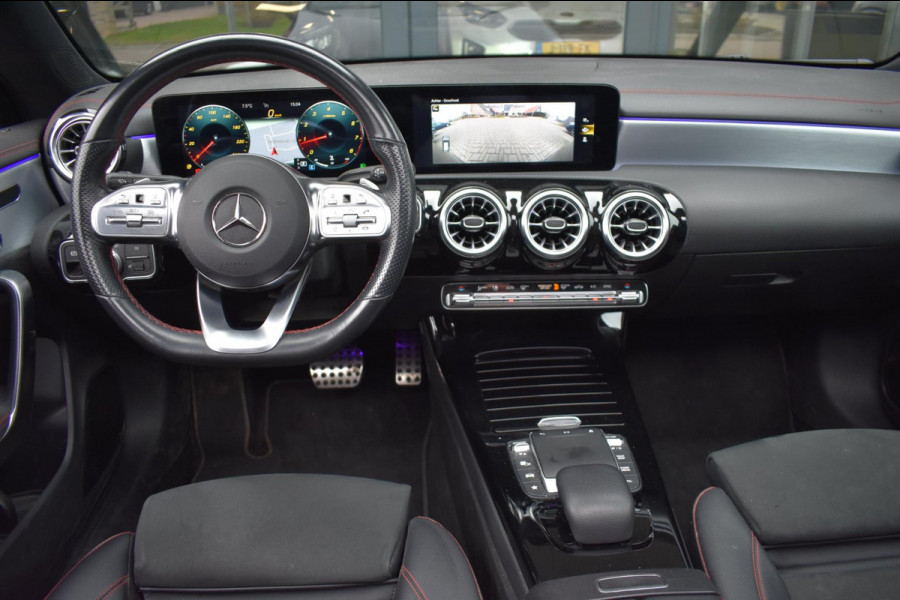 Mercedes-Benz CLA-Klasse Shooting Brake 180 AMG NIGHT | SFEERVERLICHTING | APPLE CARPLAY | ANDROID AUTO | CAMERA | PANORAMADAK