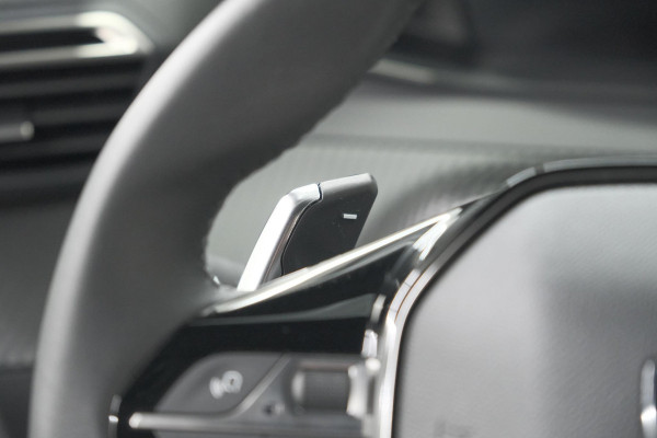Peugeot 2008 Hybrid 136 e-DCS6 Allure | 360 Camera | Adaptieve Cruise Control | Dodehoekdetectie | Apple Carplay