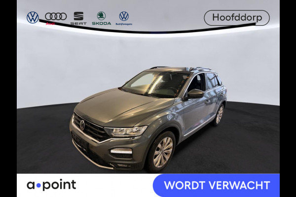 Volkswagen T-Roc 1.5 TSI Sport 150 PK DSG | Panorama dak | Parkeercamera | Stoel- en stuurverwarming  | Elektrische achterklep |