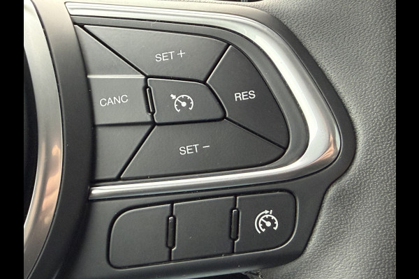 Fiat 500X 150pk Hey Google (Camera - Keyless Entry - Navigatie - Automatische Airco - LED - Parkeersensoren V+A - Two Tone)