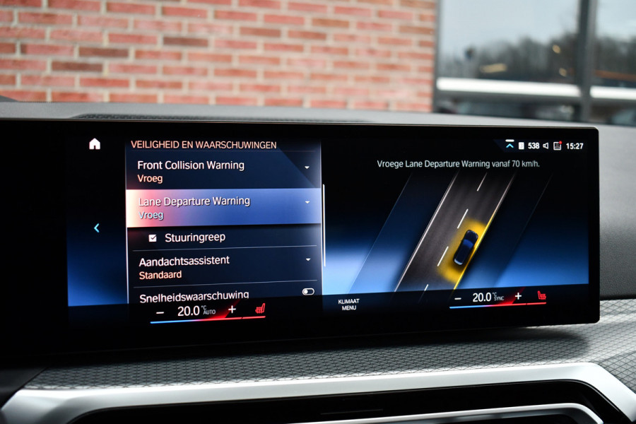 BMW 3 Serie Touring 330e M-Sport Pano ACC Trekh H/K HUD 19inch Stuurverw