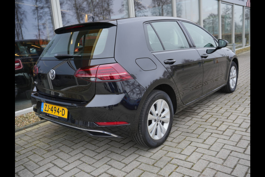 Volkswagen Golf 1.0 TSI Comfortline Business | Adaptive Cruise | Stoelverwarming | Android/Apple Carplay