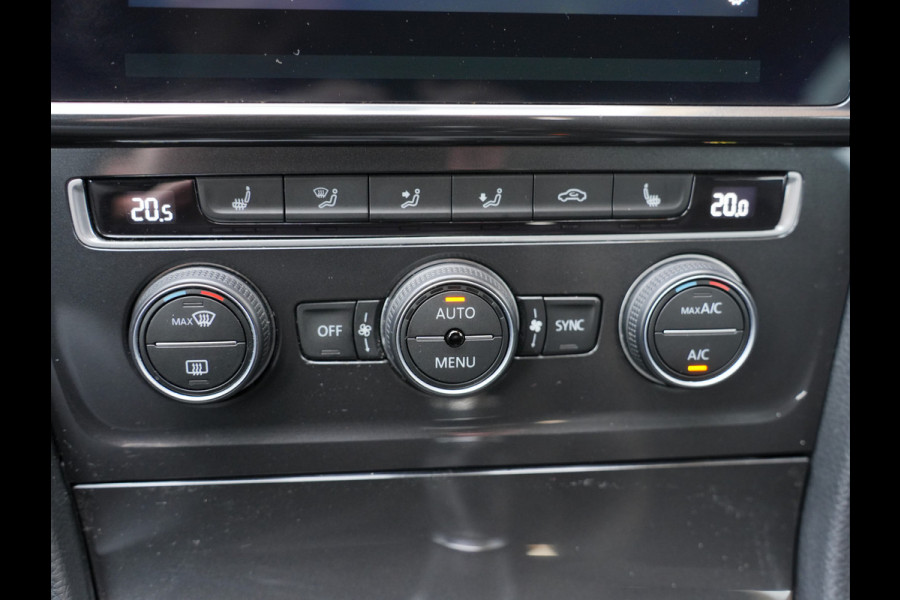 Volkswagen Golf 1.0 TSI Comfortline Business | Adaptive Cruise | Stoelverwarming | Android/Apple Carplay