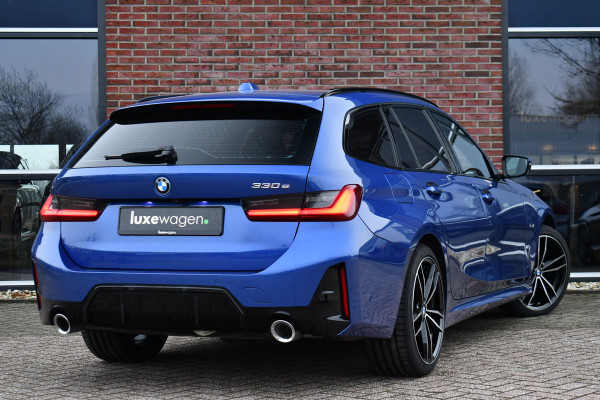 BMW 3 Serie Touring 330e M-Sport Pano ACC Trekhaak HiFi 19inch