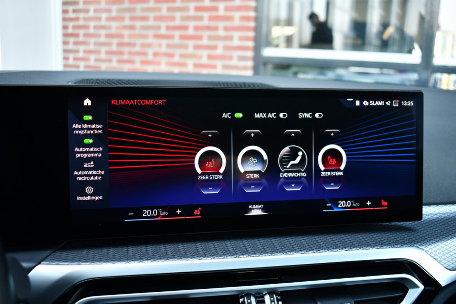 BMW 3 Serie Touring 330e M-Sport Pano ACC Trekhaak HiFi 19inch