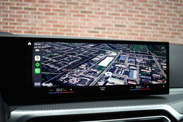 BMW 3 Serie Touring 330e M-Sport Pano ACC Trekhaak HiFi 19inch