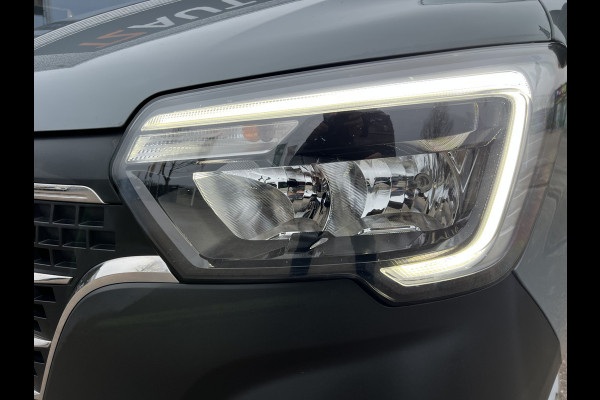 Renault Master T35 2.3 dCi 135 L2H2 Work Edition