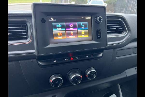 Renault Master T35 2.3 dCi 135 L2H2 Work Edition