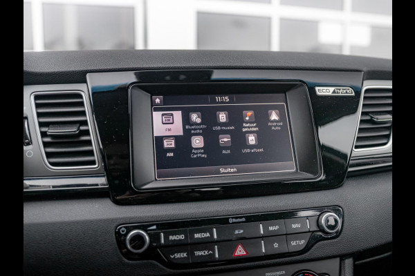Kia Niro 1.6 GDi Hybrid DynamicLine l Navigatie l Lichtmetalen velgen l 100% onderhouden l